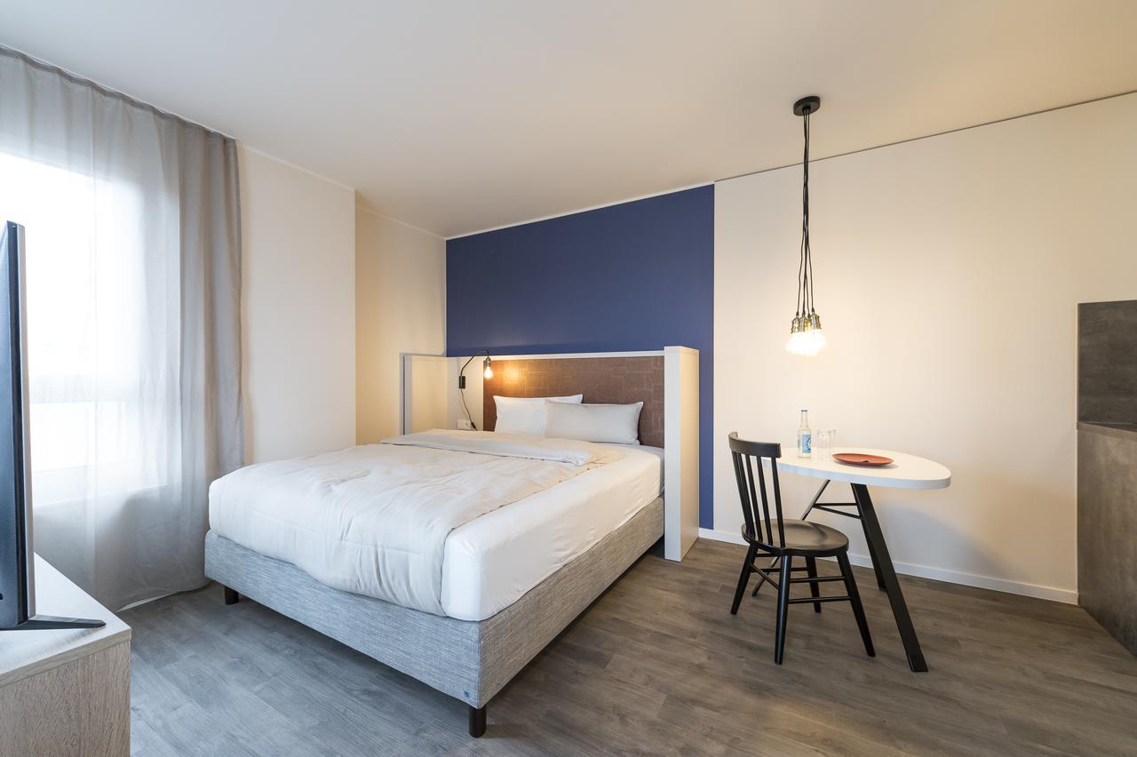 Aparthotel Harbr. Boardinghouse Ludwigsburg Esterno foto